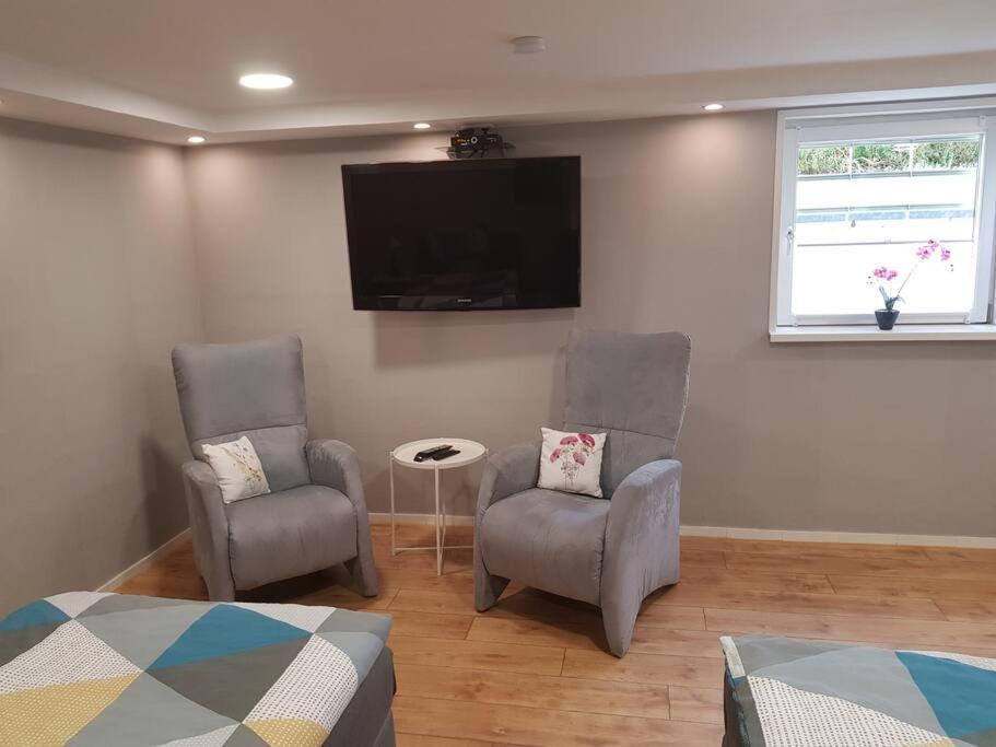 Ferienwohnung Bela, Naehe Nuerburgring Luxem Экстерьер фото