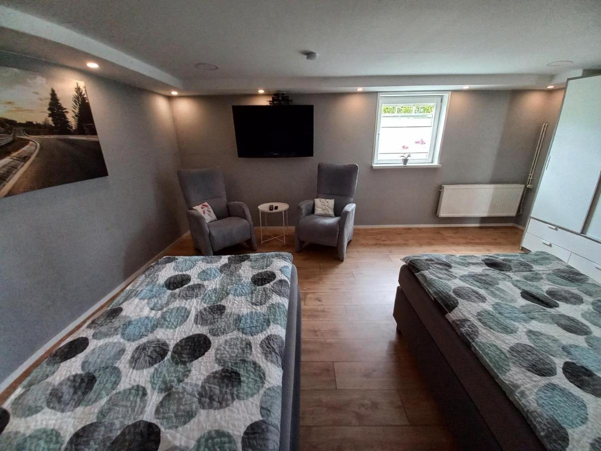 Ferienwohnung Bela, Naehe Nuerburgring Luxem Экстерьер фото